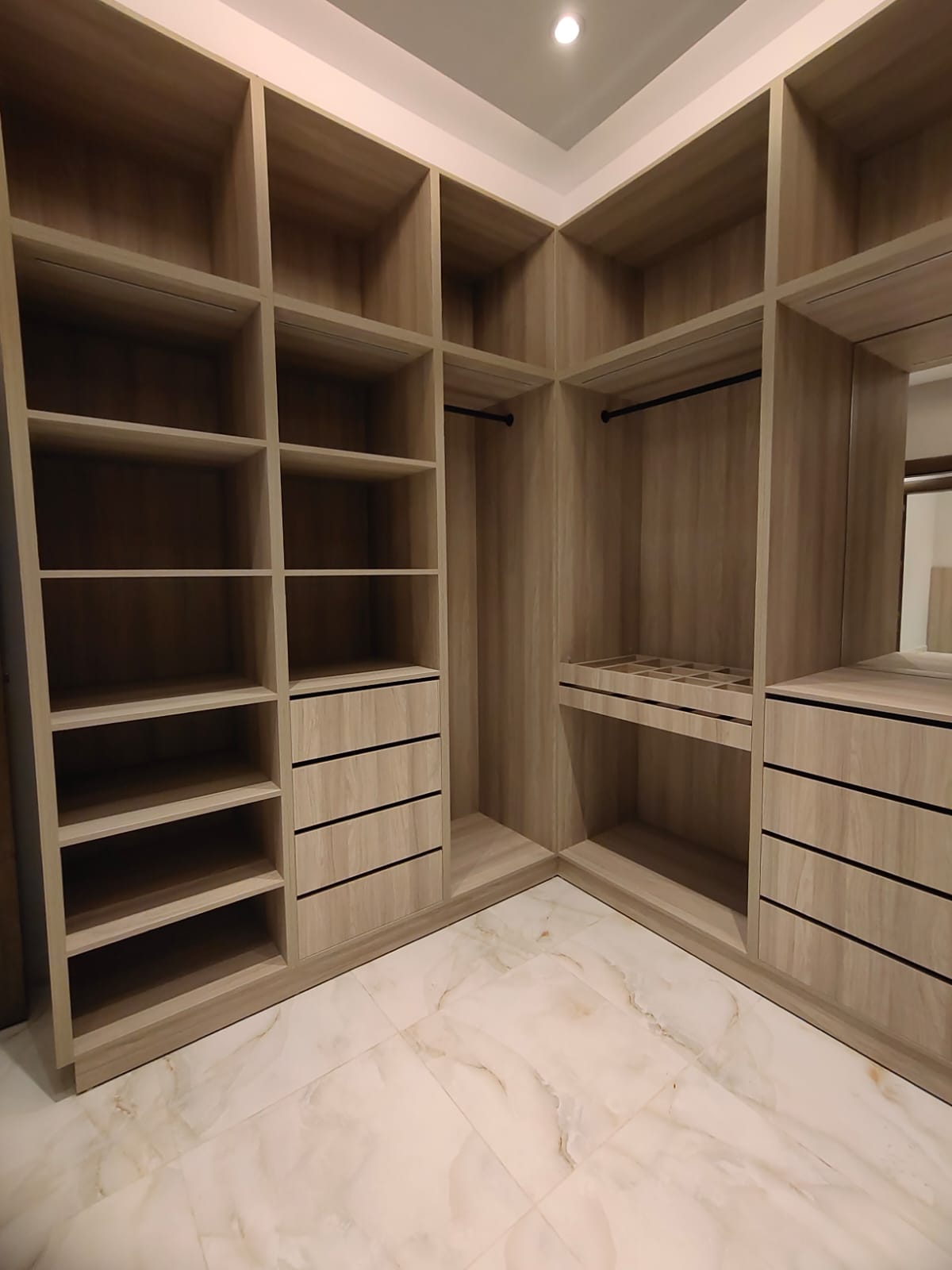 Luxury Console Table